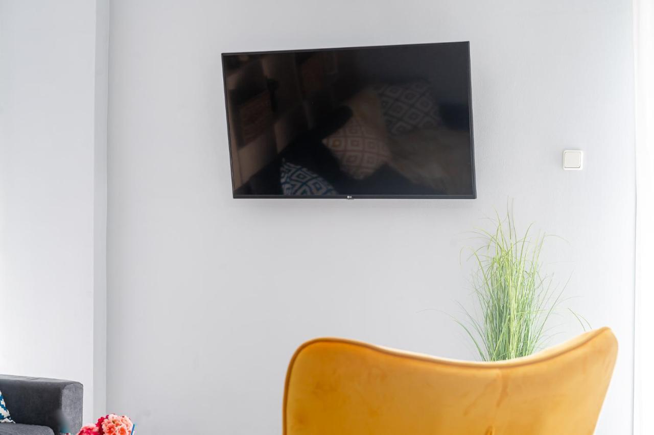 La Dns Apartment Кавала Екстериор снимка