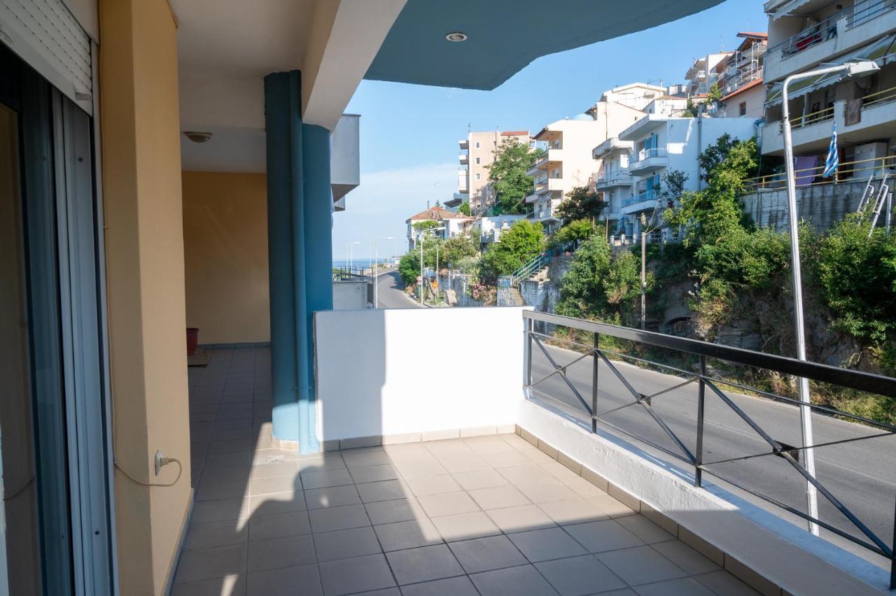 La Dns Apartment Кавала Екстериор снимка