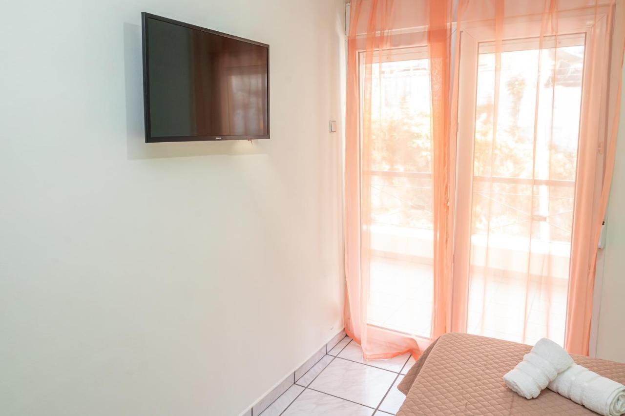 La Dns Apartment Кавала Екстериор снимка